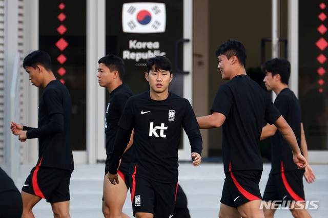이강인이 축구 대표팀 훈련을 소화하고 있다. /사진=뉴시스 제공