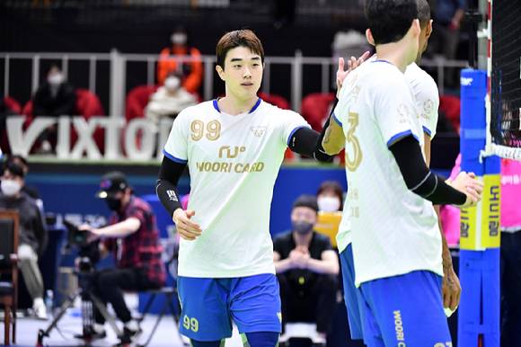 우리카드 김지한. [사진=한국배구연맹(KOVO)]