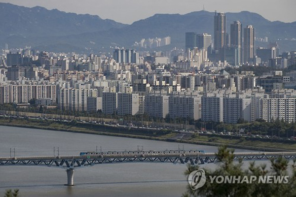 한강변 아파트 전경