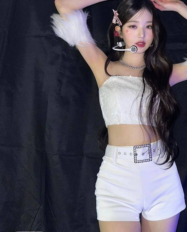 [서울=뉴시스] 장원영. (사진=장원영 인스타그램 캡처) 2023.07.12. photo@newsis.com *재판매 및 DB 금지