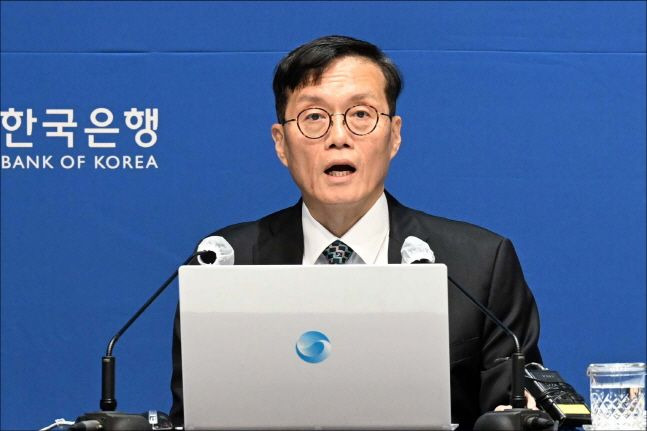 이창용 한국은행 총재가 13일 서울 중구 한국은행에서 열린 7월 금통위 금리 결정에 대한 기자간담회에서 발언하고 있다. ⓒ사진공동취재단