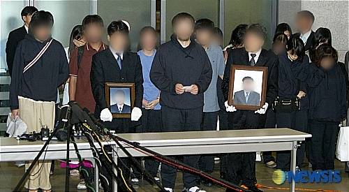 2007년 9월 기자회견을 갖는 아프가니스탄 피랍자들./사진=뉴시스