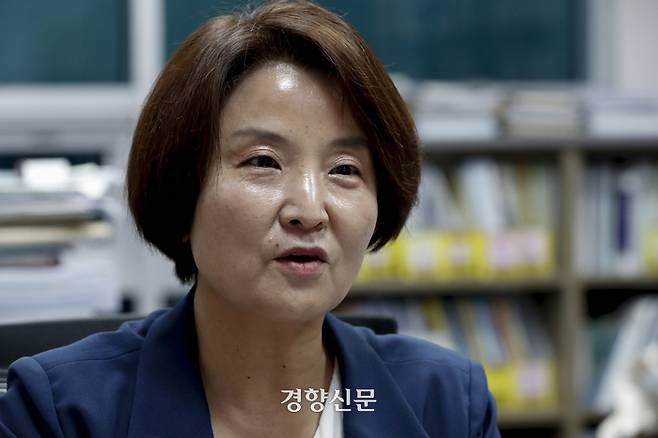 이은주 정의당 의원이 지난 13일 국회 의원회관에서 경향신문과 인터뷰를 하고 있다. 문재원 기자