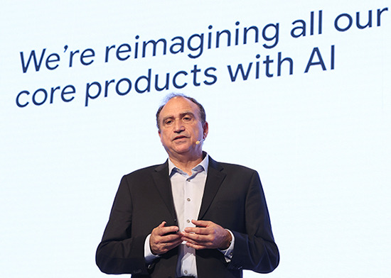 Yossi Matias, vice president of Engineering & Research at Google, is presenting at the AI Week 2023 held in Seoul on July 13. [Photo by Yonhap]