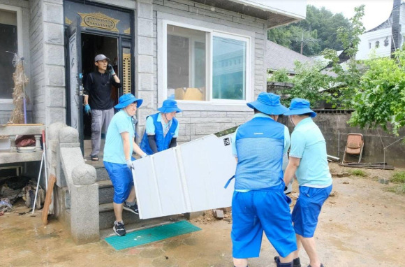 삼성전자서비스 수해 복구 특별서비스 모습 [사진=삼성전자서비스 ]