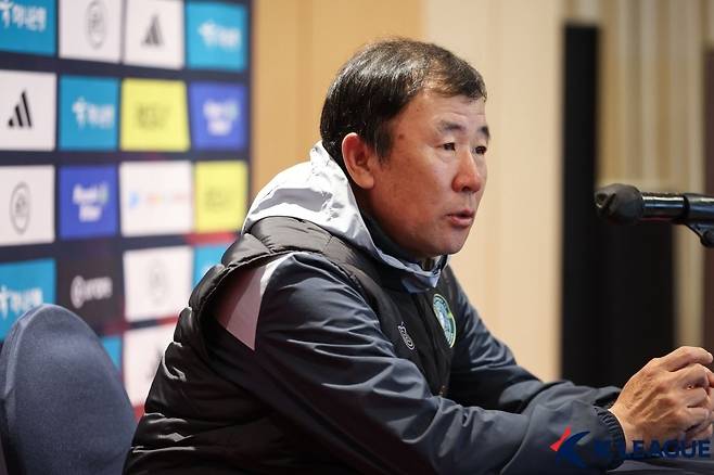 프로축구 K리그2 안산 그리너스의 임종헌 전 감독 [한국프로축구연맹 제공. 재판매 및 DB 금지] photo@yna.co.kr