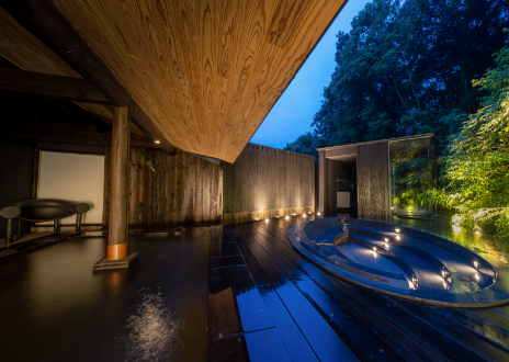 미후네야마 라쿠엔 호텔의 라칸 온천 / 사진=팀랩 공식 홈페이지