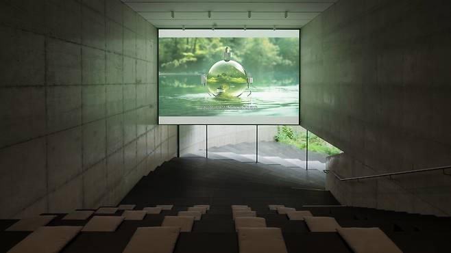 An installation view of “Hyewon Kwon: Planet Theater" at Songeun Art Space (Courtesy of Songeun Art and Cultural Foundation, Kwon Hye-won)