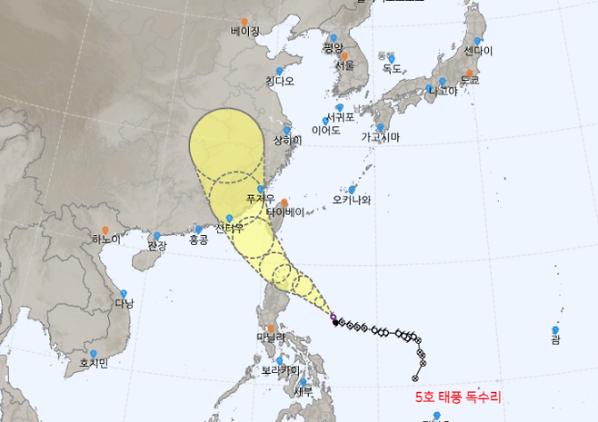 ⓒ기상청: 5호 태풍 독수리 예상 이동경로