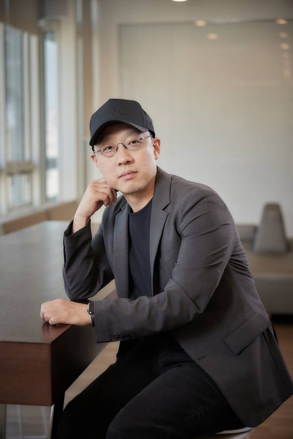 '비공식작전' 김성훈 감독. (사진=쇼박스 제공)