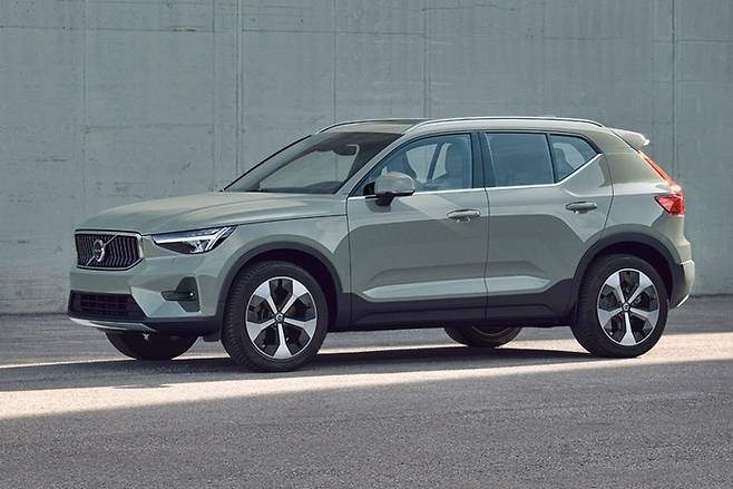 XC40 세이지 그린 [사진출처=볼보]