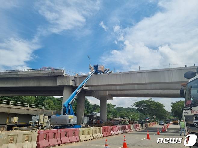 쌍용건설이 싱가포르에 공사 중인 도심 지하고속도로(North-South Corridor)가 지상으로 빠져나와 교량으로 이어지는 구간이 될 N111공구 현장. 2023. 7. 21/뉴스1 ⓒ News1 최서윤 기자