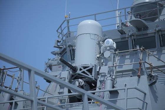 정조대왕함의 근접방어체계. 함수와 함미에 1문씩 설치됐다. 이철재 기자