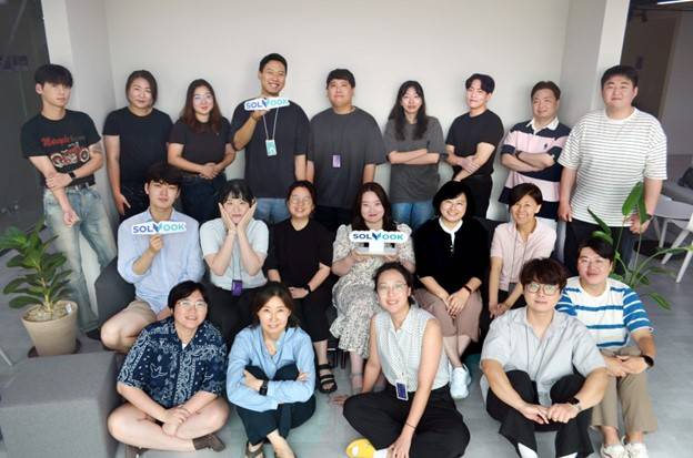 에듀테크 북아이피스의 임직원들/사진제공=북아이피스