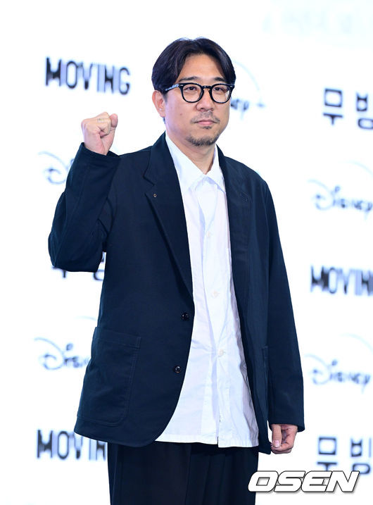 [OSEN=지형준 기자]박인제 감독이 포토타임을 하고 있다. 2023.08.03 /jpnews@osen.co.kr