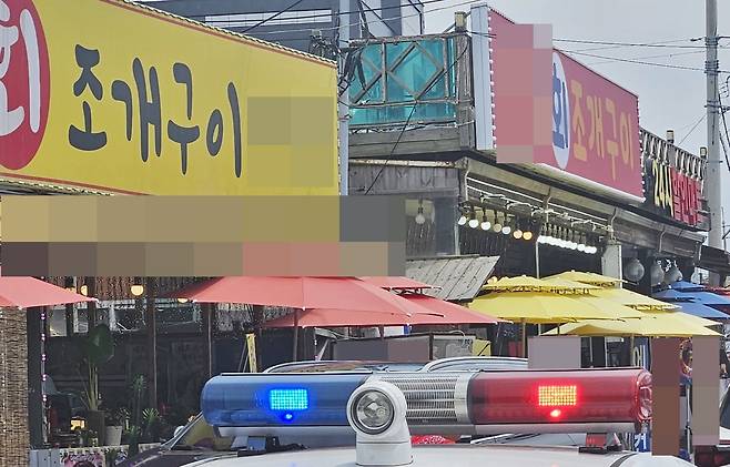 을왕리 해수욕장 식당 밀집 거리 [촬영 송승윤]