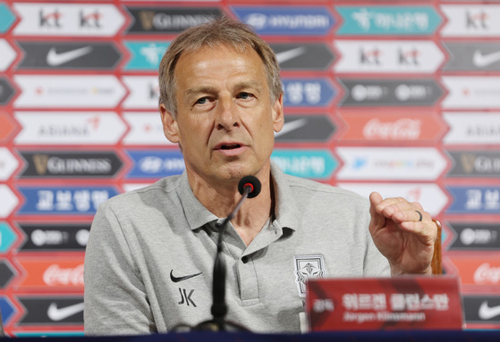 Korean national team manager Jurgen Klinsmann speaks to reporters during a press conference at the Korea Football Association House in Jongno District, central Seoul on June 22. [YONHAP]