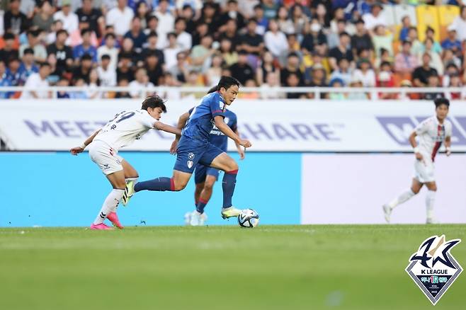 박대원(가운데). /사진=한국프로축구연맹