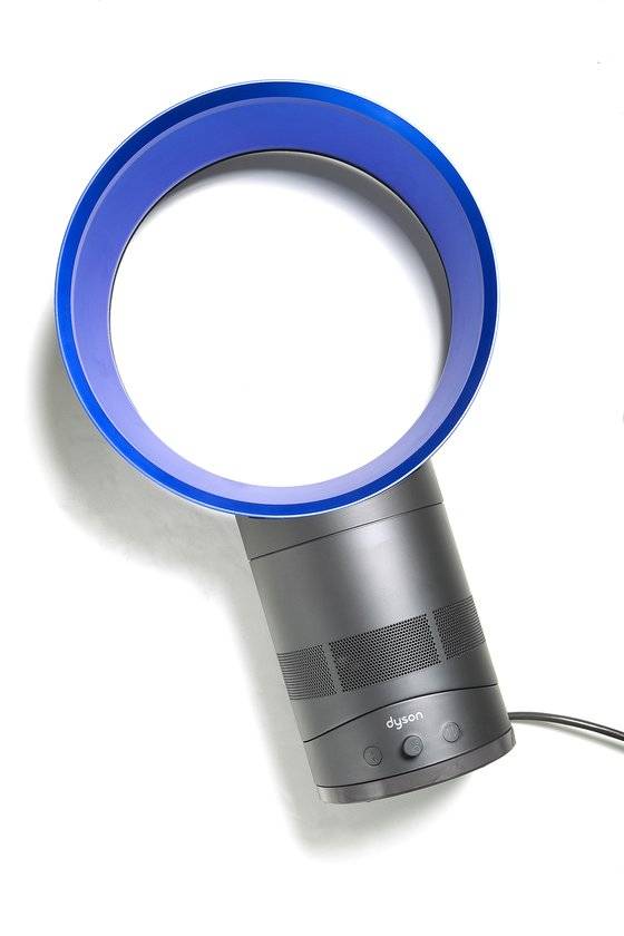 2009년 다이슨이 출시한 날개 없는 선풍기는 선풍기 디자인의 틀을 깼다는 평가를 받는다. 사진 다이슨코리아