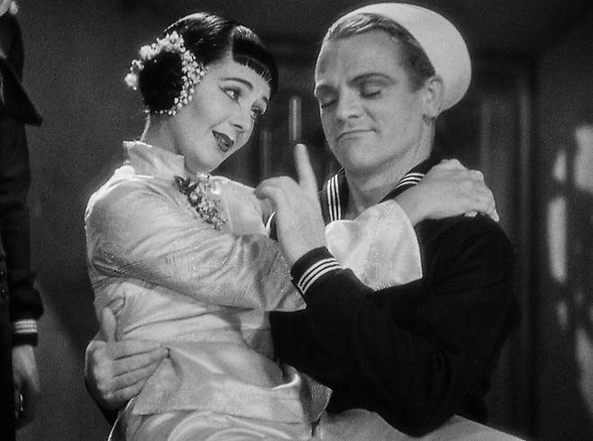 <풋라이트 퍼레이드>에는 ‘릴’이라는 캐릭터가 등장한다. ⓒFilmsite.org