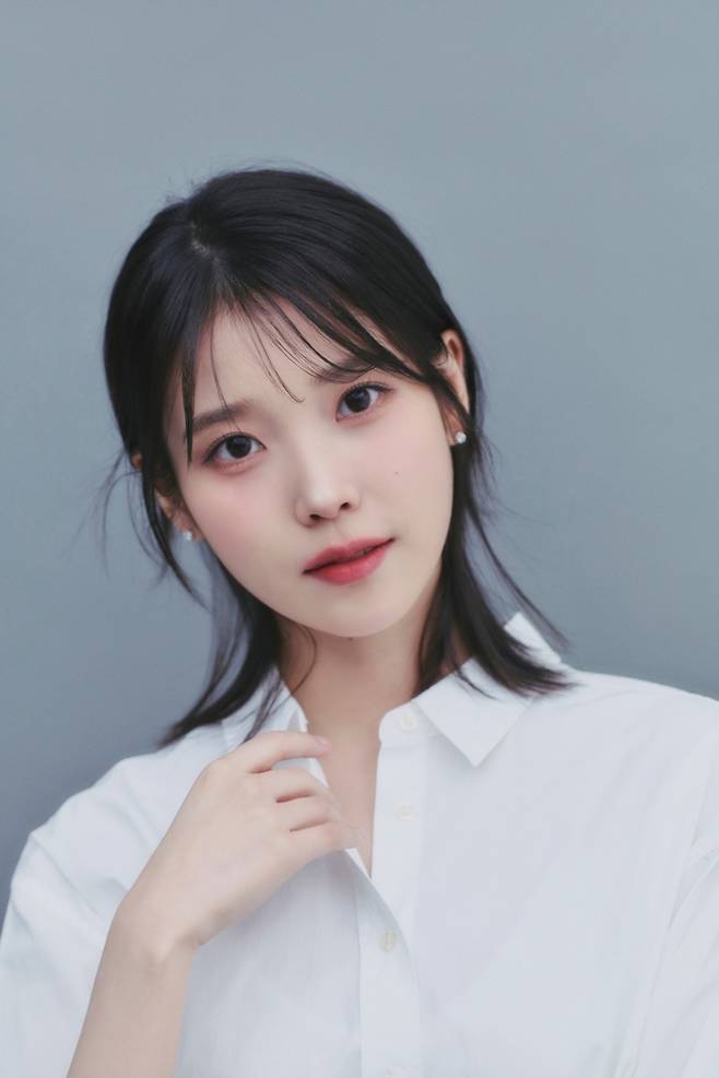 가수 아이유. 사진 | 이담엔터테인먼트