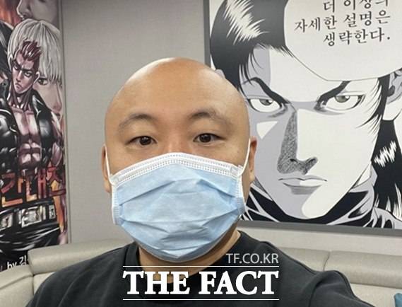 웹툰 작가 주호민 씨가 선임한 사선변호인 2명이 모두 사임, 변호를 포기한 것으로 확인됐다. /주호민 인스타그램