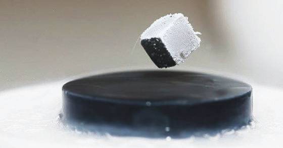 '꿈의 물질' 상온·상압 초전도체를 한국 연구진이 개발했다는 내용의 논문을 둘러싸고 해외 과학계에도 파장이 이어지고 있다. 사진 미 에너지부=연합뉴스