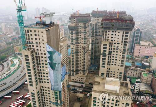 광주 서구 화정아이파크 사고 현장 모습 
[연합뉴스 자료사진]