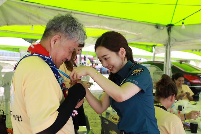전북경찰청이 새만금 세계스카우트 잼버리가 열리는 부안군 야영장에서 다양한 홍보활동을 하고 있다. /사진=뉴스1