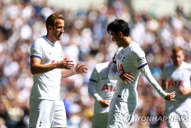 이제는 더이상 볼 수 없는 EPL 최고의 공격라인 손케 듀오 (사진 = 연합뉴스)