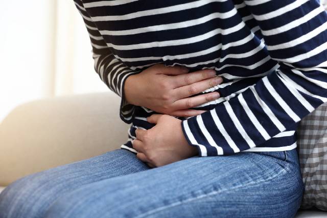 배에 가스가 차는 복부팽만감이 느껴진다면 포드맵 식품 섭취 등 식습관이 원인이거나, 신체 활동량이 부족한 탓일 수 있다./사진=클립아트코리아