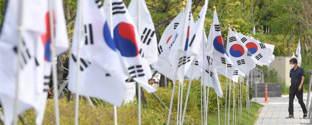 ▲ 강원 춘천 소양동 거리에 게양된 태극기 [강원도민일보 자료사진]