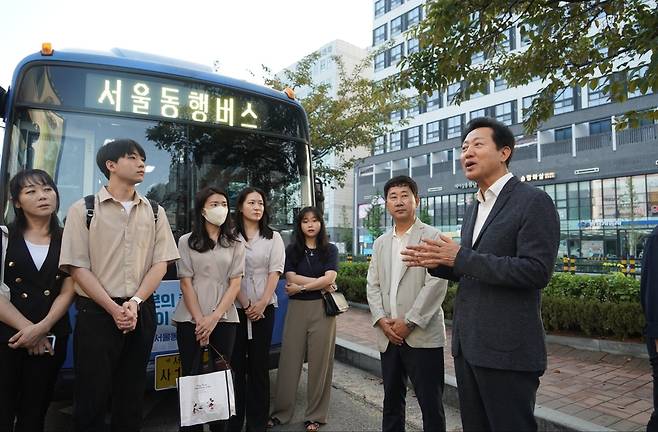 서울동행버스 도입 취지를 설명하는 오세훈 서울시장 [서울시 제공. 재판매 및 DB 금지]