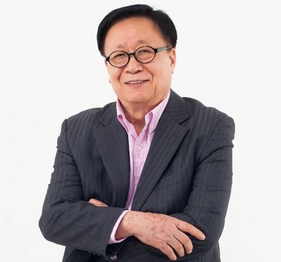 권미희의 리메이크 앨범을 제작한 작곡가 안치행은 70년대 최고 가요 기획사인 안타 프로덕션 대표이자 작곡가로, 50여년 째 왕성한 활동을 펼치고 있는 가요계 거장이다. /안타프로덕션