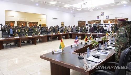 서아프리카경제공동체(ECOWAS) 군참모총장 회의 [AP 연합뉴스, 재판매 및 DB 금지]