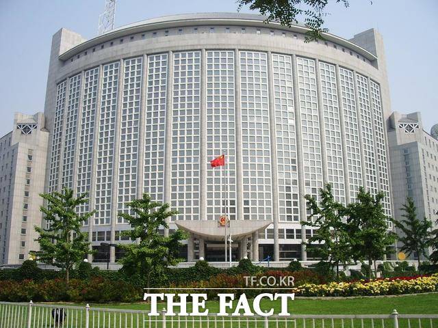 중국은 일본의 오염수 방류에 "바다는 전 인류의 공동 재산이며 오염수 해양 방류 강행은 국제 공공 이익을 무시한, 극히 이기적이고 무책임한 행동"이라며 "일본은 핵 오염 위험을 전 세계에 전가하고, 고통을 후손들에게 남겨줬으며, 생태환경의 파괴자와 해양오염자가 됐다"고 맹비난했다. /뉴시스