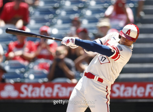 '팔 문제' 오타니, 패스트볼이 146.3㎞/h?…MLB닷컴 '눈에 띄게 감소'