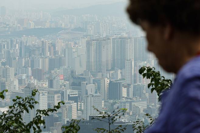 서울 시내 아파트의 모습. [연합]