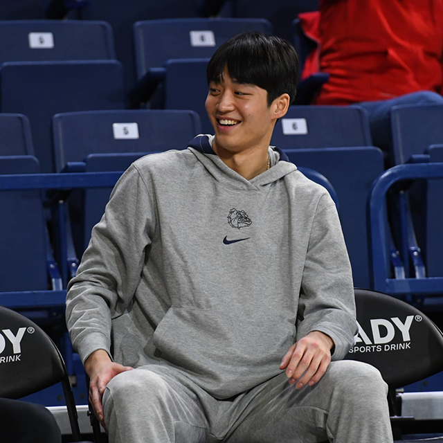 여준석이 슈팅가드/스몰포워드로 2023-24 NCAA 디비전1에 출전한다는 예상이 현지 언론에 의해 제기됐다. 사진=곤자가대학교 농구부