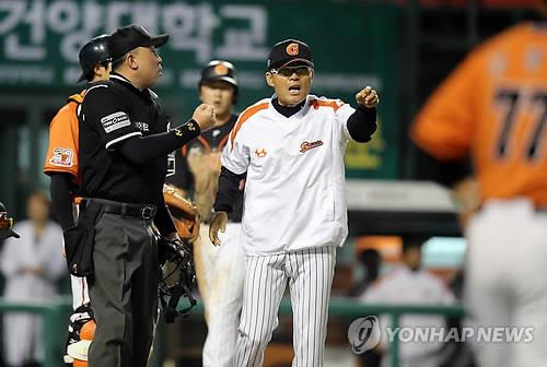 8년 만에 감독 대행으로 다시 팀을 이끌게 된 이종운 전 감독 [연합뉴스 자료사진]