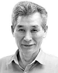 강준만 전북대 신문방송학과 명예교수