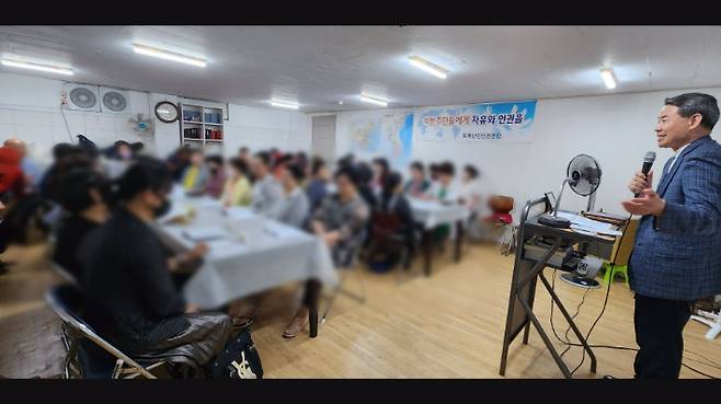 수표교교회는 보육원과 요양원 사역 외에도 노숙인, 북한선교, 이주민 사역 등 다양한 섬김활동을 하고 있다.