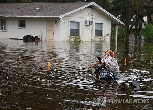 허리케인 이달리아로 미 플로리다주 일부 지역 침수 [AFP=연합뉴스. 재판매 및 DB 금지]