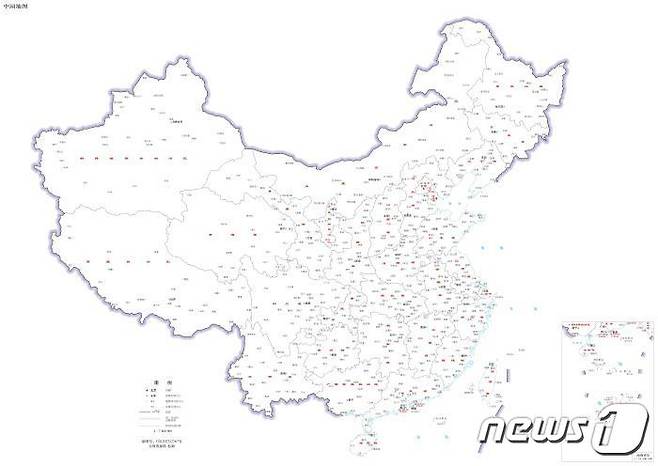 중국 당국은 측량 및 지도 제작 홍보의 날을 맞아 2023년판 중국 표준 지도를 공개했다. 이 지도에는 인도 동부 아루나찰프라데시주와 서북부 악사이친 고원 일부가 중국 영토로, 남중국해는 중국 영해로 표기돼 있다. (중국 천연자원부)