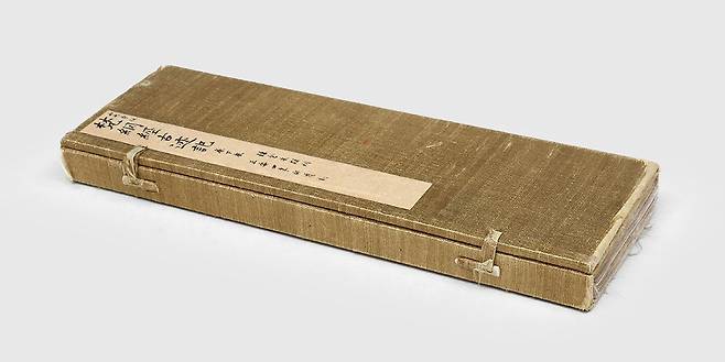 14세기 ‘범망경고적기’. 피터 해링턴 희귀 서적. 갤러리 제공