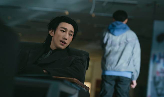 Kang Ki-young plays vicious evil spirit Hwang Pil-gwang in "The Uncanny Counter Season 2" (tvN)