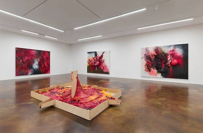 K2의 회화 설치 전경 [국제갤러리]