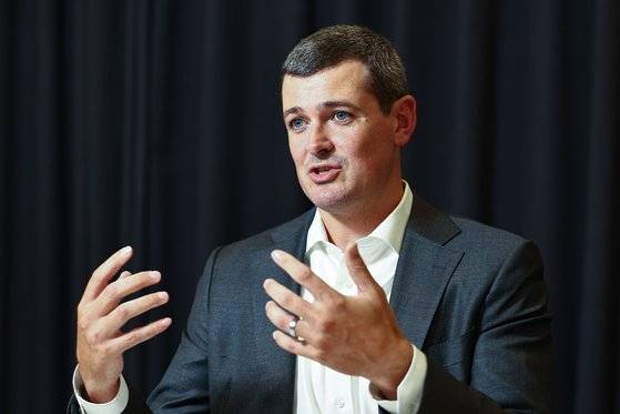 마크 보이런 폴리콘랩스 CEO가 지난달 18일 경기도 성남시 SK플래닛에서 중앙일보와 인터뷰 하고 있다. 김종호 기자