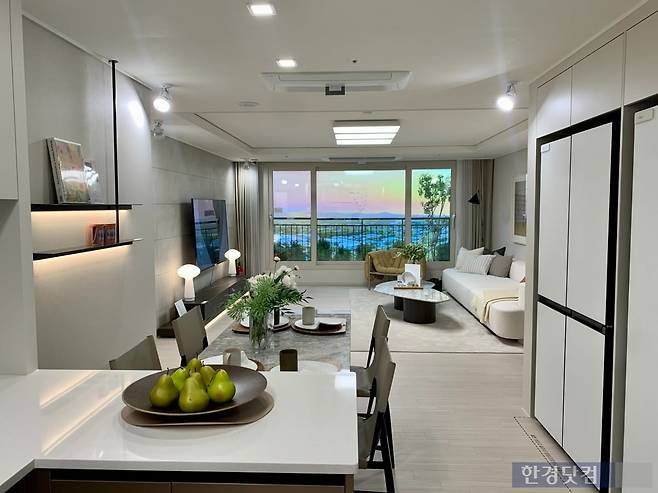 서울 동작구 상도동 '상도 푸르지오 클라베뉴' 모델하우스 전용면적 59㎡형 내부 모습. 사진=이현주 기자