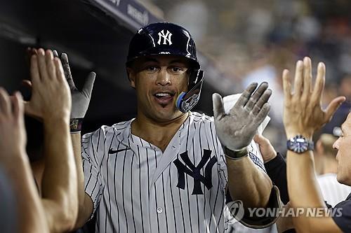 통산 400홈런을 달성한 장칼로 스탠턴 [AP=연합뉴스]